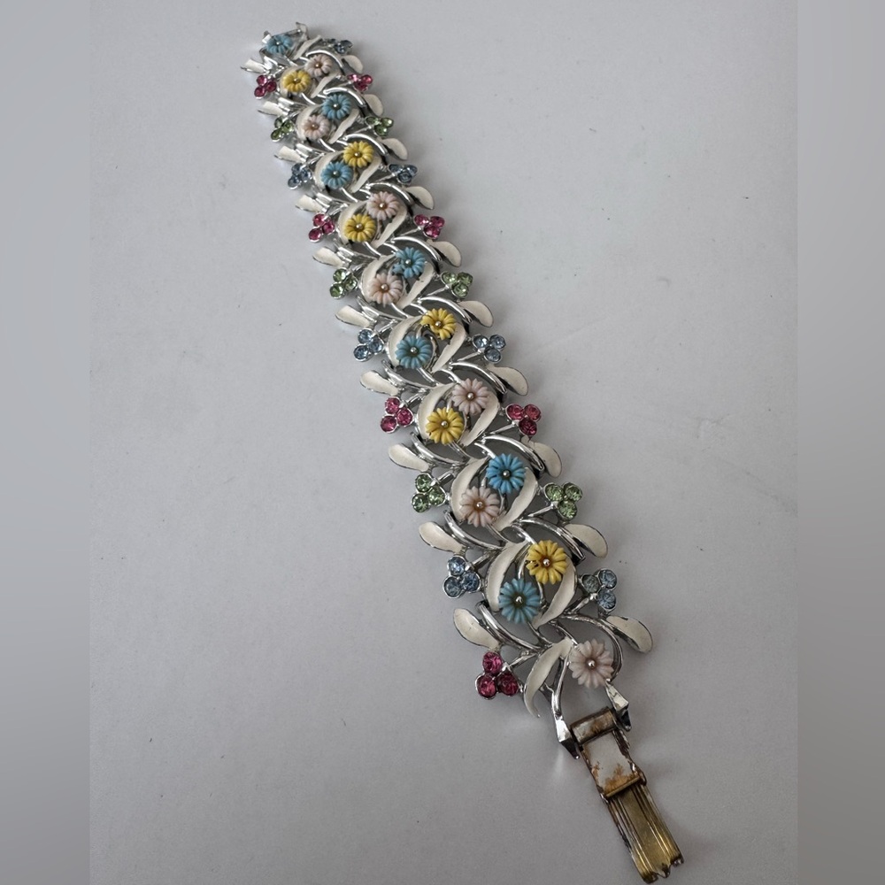 Vintage Bracelet silver-tone floral link MCM white enamel leaves pastel flowers